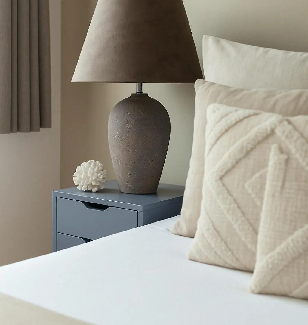Timeless Elegance In Haggerston Apartment London